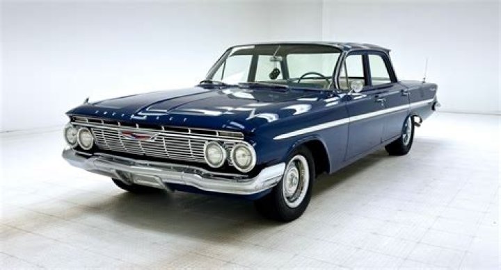 How long is a 1958 Chevy Bel Air?