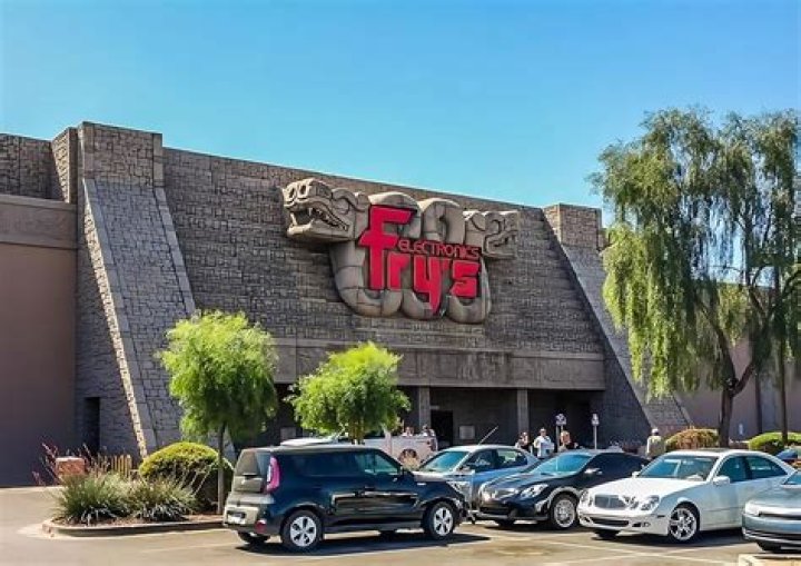 Is there a Frys in California?