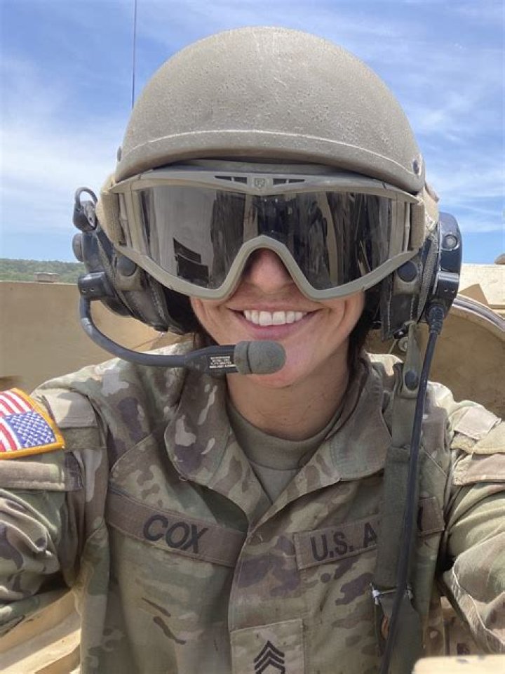 What do AAV crewman do?